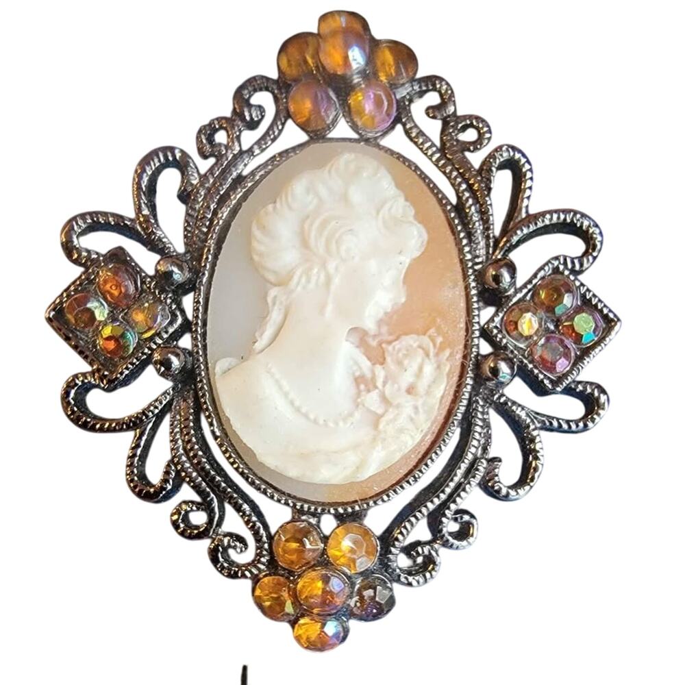 vintage cameo pin